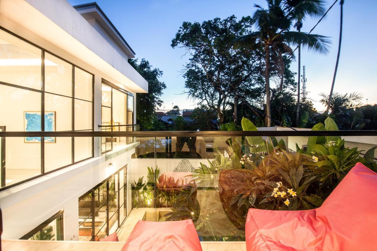 Luxury Villa Devina I Seminyak I Yoga & Gym エクステリア 写真