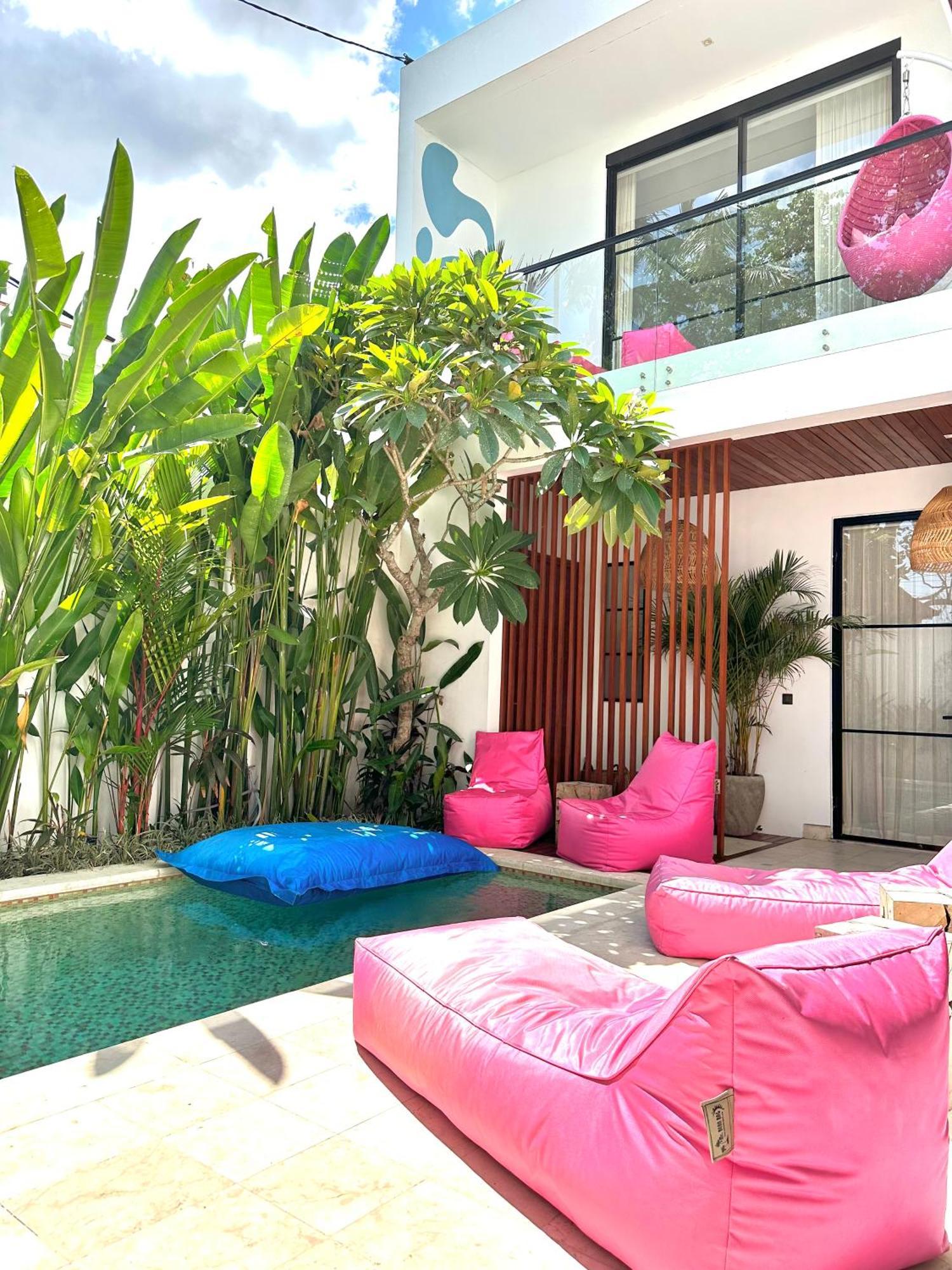 Luxury Villa Devina I Seminyak I Yoga & Gym エクステリア 写真